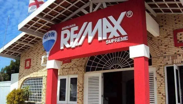 RE/MAX é a rede de franquias que mais vende imóveis no mundo