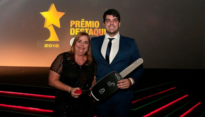 Ex-professora abre franquia de idiomas e faz sucesso com gestão eficiente