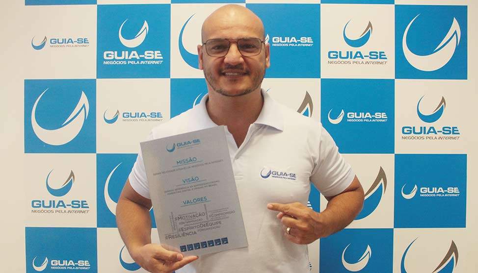 Colaboradores e Franqueados Guia-se