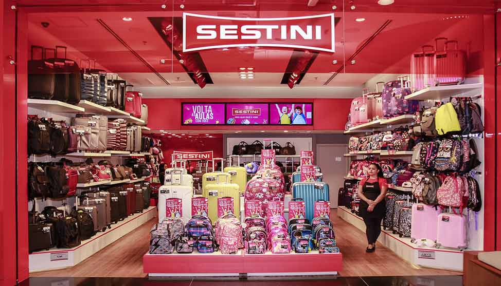sestini participa da feira de franquias