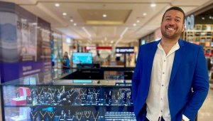 empreendedor assume franquia de joias convex