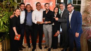 Prêmio de Excelência da Help! loja de crédito