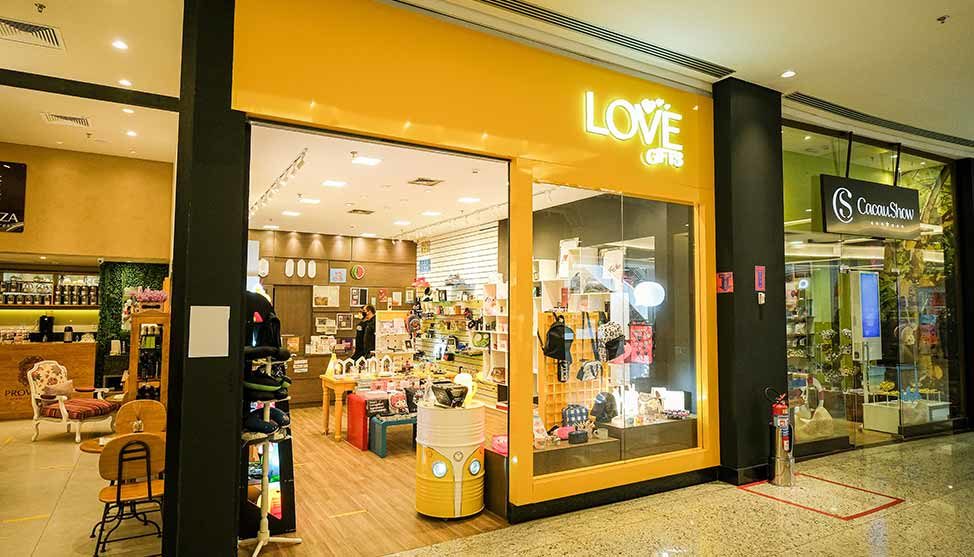 Love Gifts fechou o ano de 2022 com 70 unidades