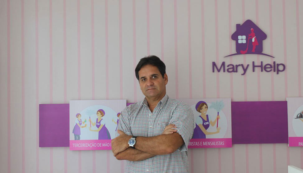 Dificuldade para contratar diarista levou empresário a abrir primeira rede de serviços domésticos do país