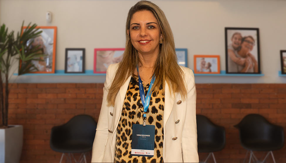 trabalho estratégico ao investir em uma franquia Odontoclinic
