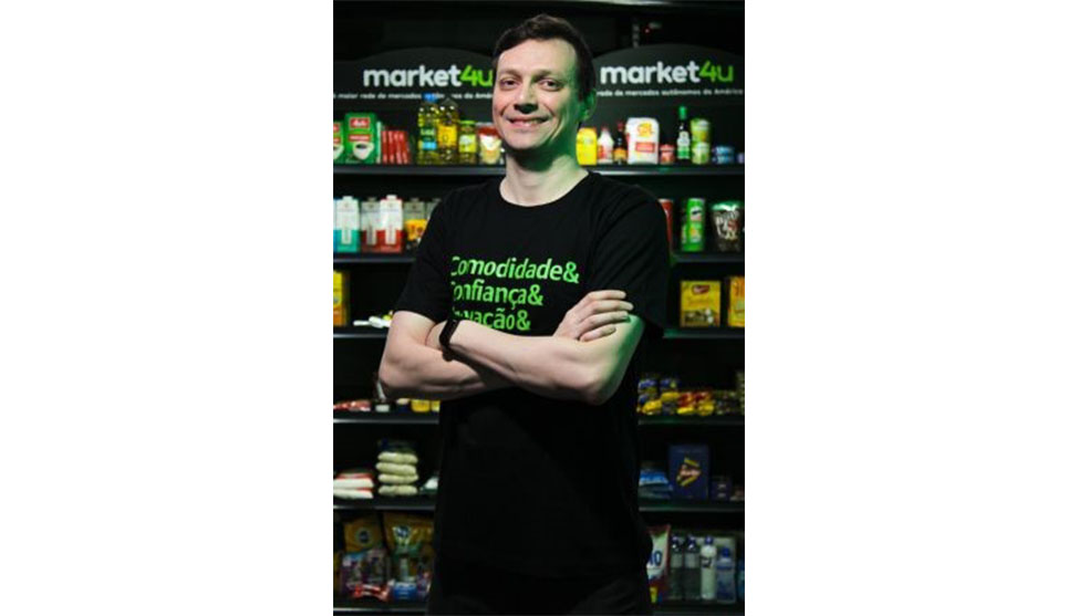 De vendedor ambulante aos milhões: conheça o empreendedor que investiu em mercados autônomos e fatura R$ 2 milhões por ano