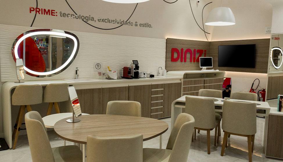 Óticas Diniz
