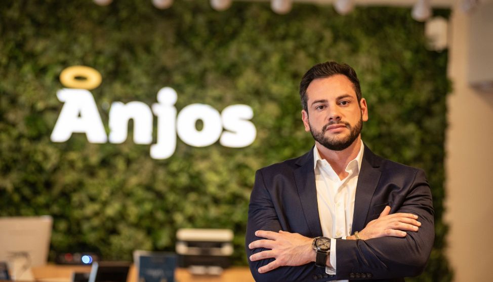 Anjos Colchões & Sofás expansão internacional