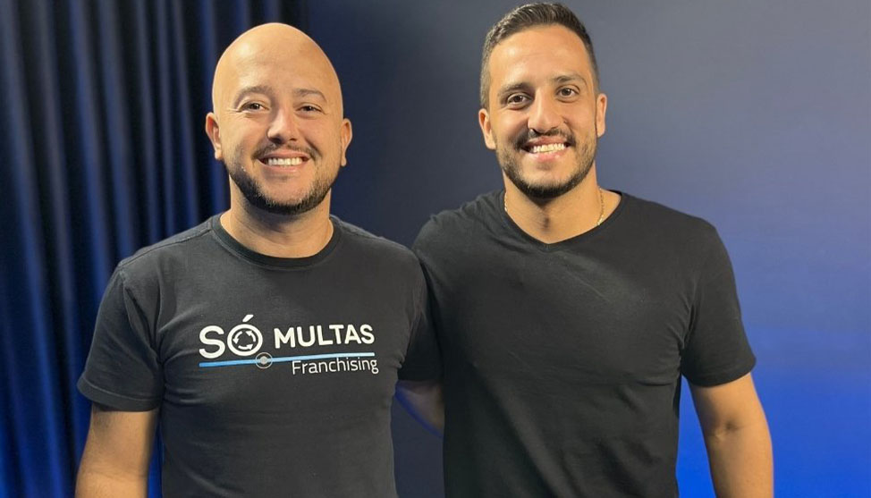História de confiança: após o fim do primeiro contrato, franqueado de Araxá/MG renova, aposta novamente na SÓ Multas e amplia a operação