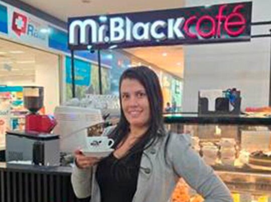 Mr. Black Café Gourmet