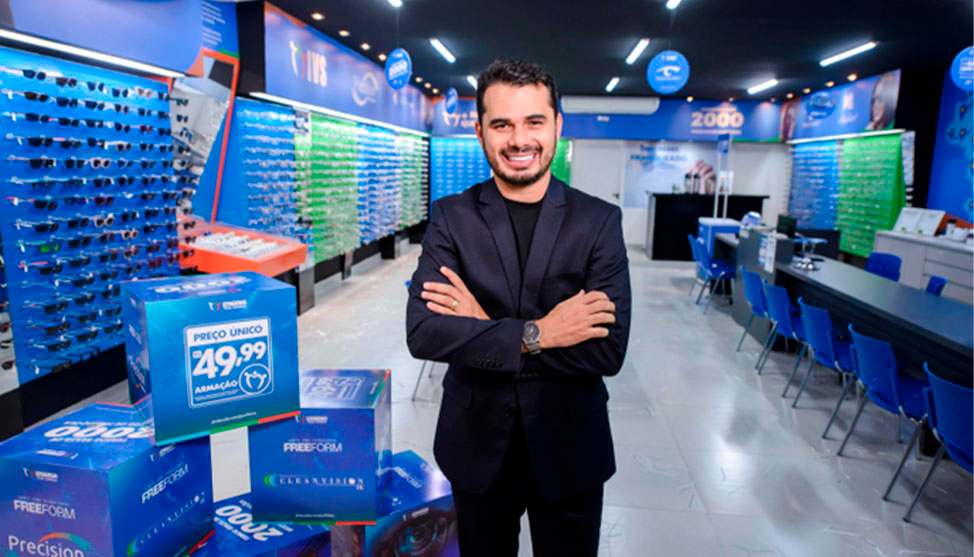 De office boy a CEO de uma rede com mais de 200 unidades em 3 anos