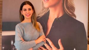 Maislaser by Ana Hickmann