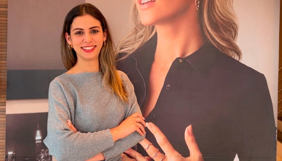 Maislaser by Ana Hickmann