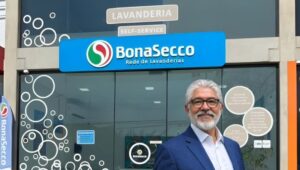 Ex-militar BonaSecco