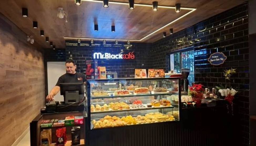 Mr. Black Café