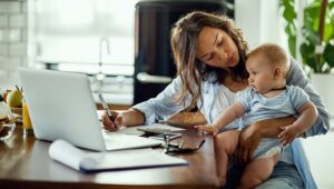 Mães empreendedoras falam sobre gestão de negócios e família